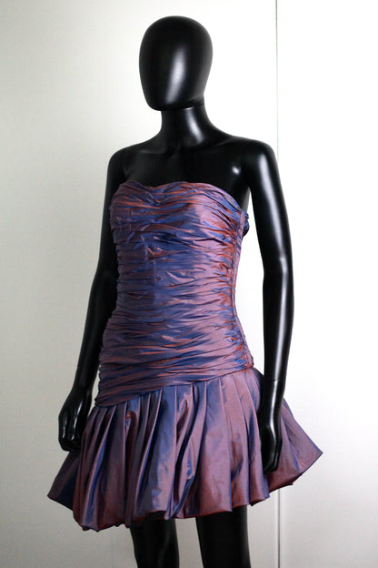 Robe de bal à reflets irisés Escada