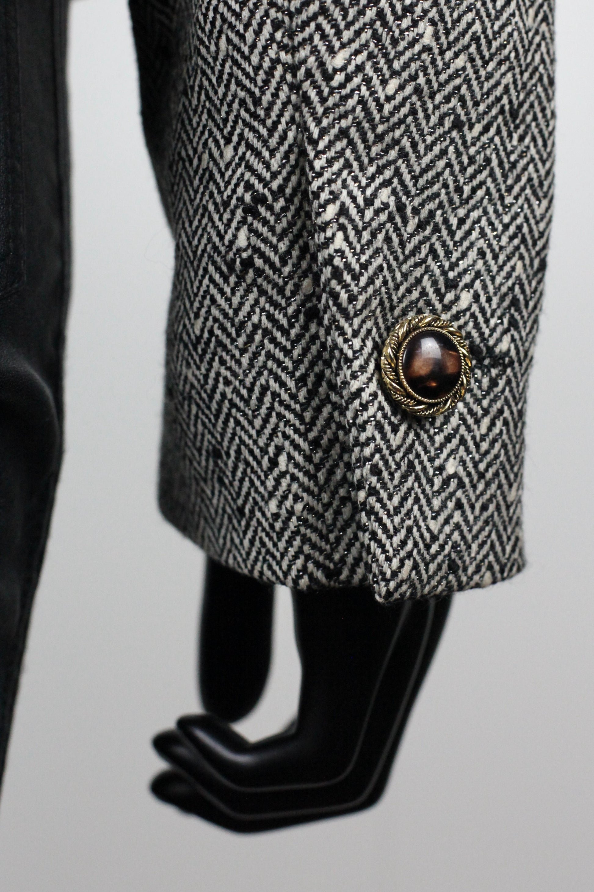 Veste blazer chevrons Ungaro vintage Ekinox vintage vêtement vintage de grands couturiers créateurs seconde main luxe haute couture