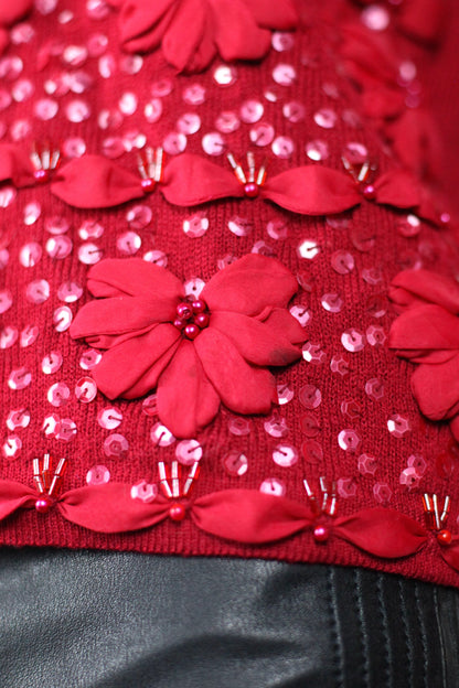 Gilet rouge à broderies fleurs et perles Fuego