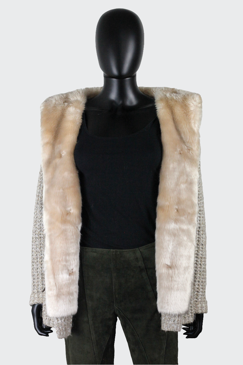 Gilet cardigan écru Georges Rech fourrure laine hiver Ekinox vintage vêtement vintage de grands couturiers créateurs seconde main luxe haute couture slow fashion